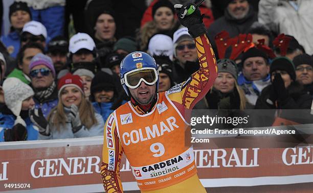 Manuel Osborne-Paradis of Canada takes 1st place during the Audi FIS Alpine Ski World Cup Men's Downhill on December 19, 2009 in Val Gardena, Italy.