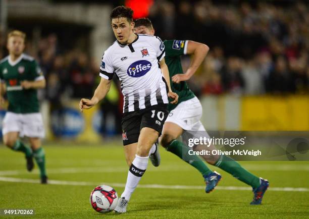Dundalk , Ireland - 20 March 2018; Jamie McGrath of Dundalk in action against Eoin Toal of Derry City during the SSE Airtricity League Premier...