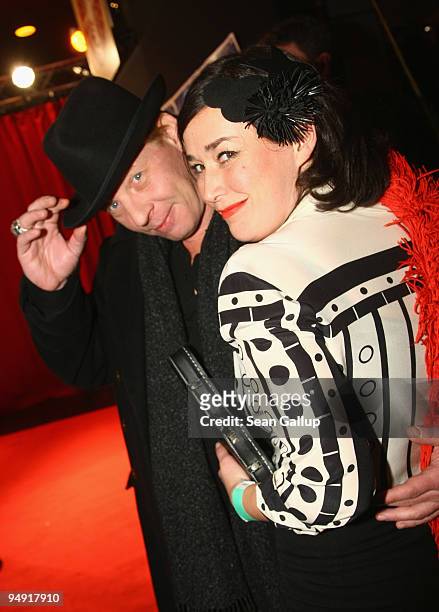 Ben Becker and Fiona Bennett attend the Roncalli Christmas Circus at Tempodrom on December 19, 2009 in Berlin, Germany.