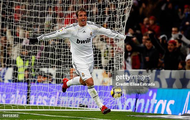 Rafael Van der Vaart of Real Madrid celebrates after scoring during the La Liga match between Real Madrid and Real Zaragoza at Estadio Santiago...