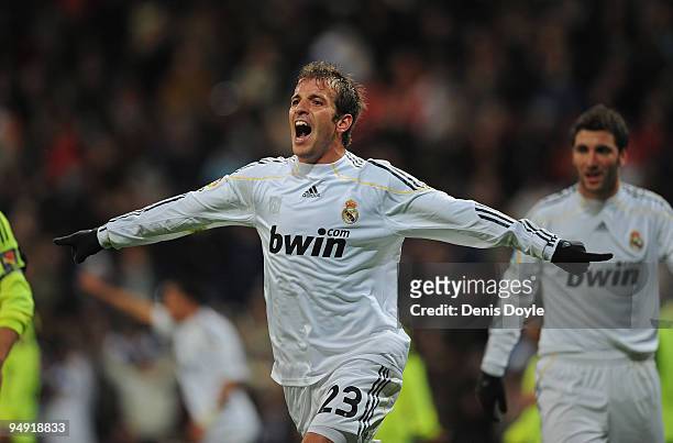 Rafael Van Der Vaart of Real Madrid celebrates after scoring Real first goal during the La Liga match between Real Madrid and Real Zaragoza at the...