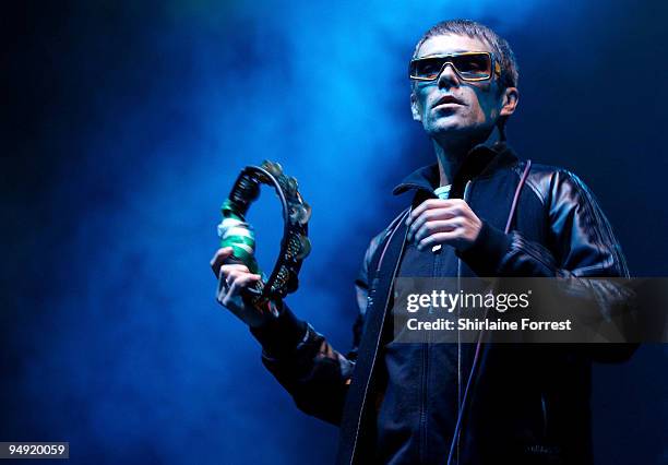 Ian Brown performs at MEN Arena on December 19, 2009 in Manchester, England.