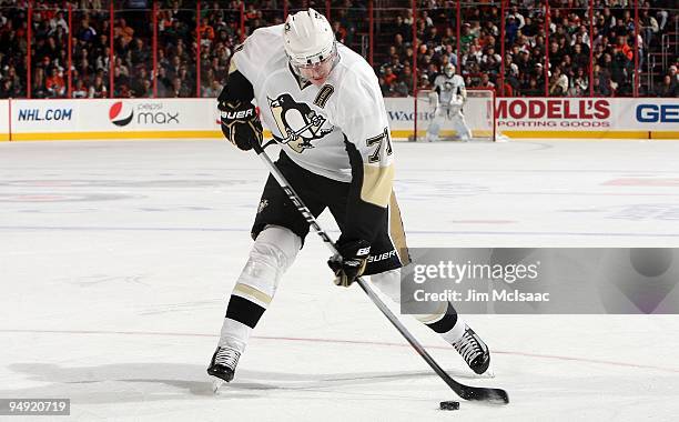 Evgeni Malkin of the Pittsburgh Penguins skates against the Philadelphia Flyers on December 17, 2009 at Wachovia Center in Philadelphia,...