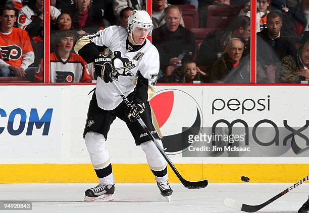 Evgeni Malkin of the Pittsburgh Penguins skates against the Philadelphia Flyers on December 17, 2009 at Wachovia Center in Philadelphia,...