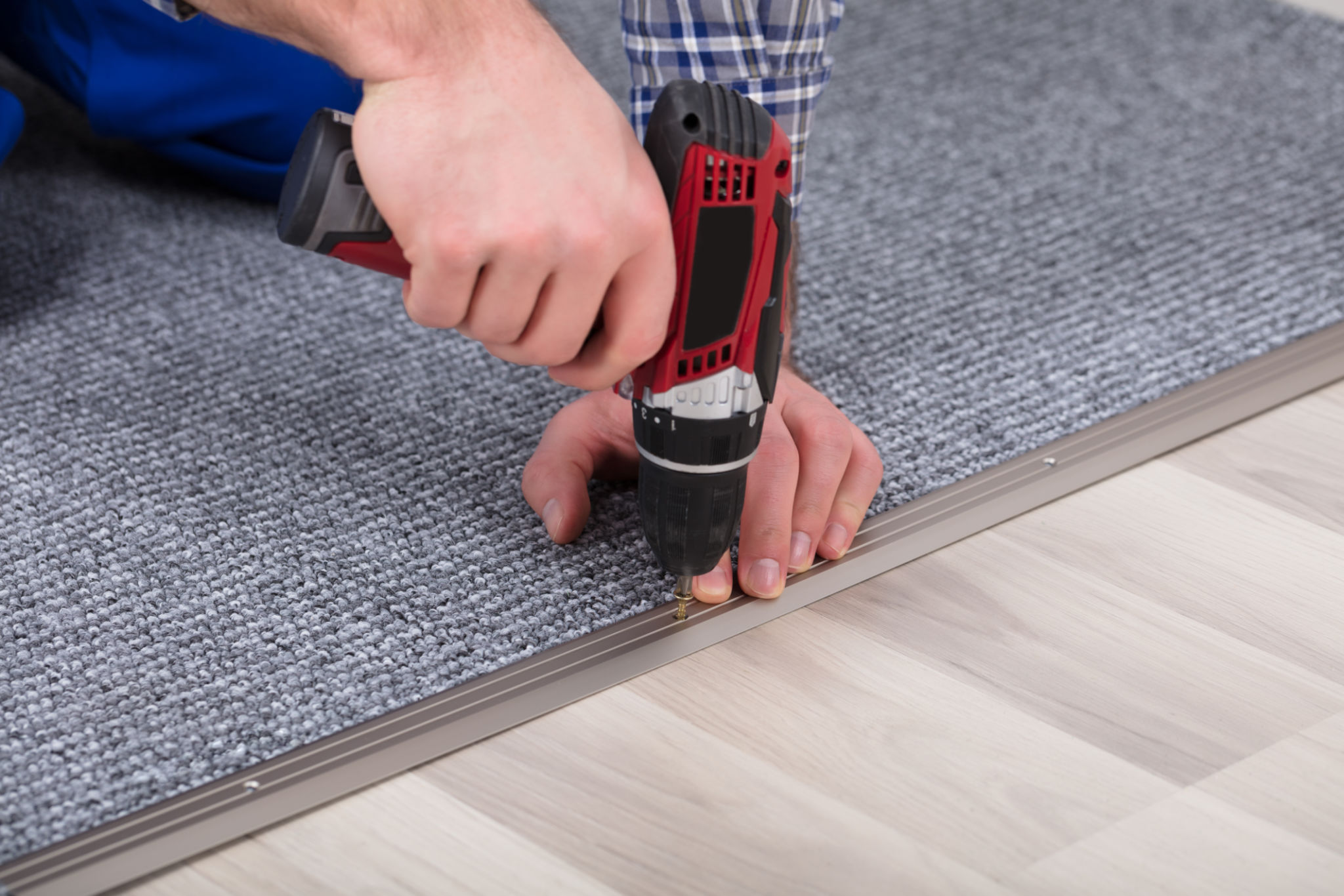 carpet repair professional