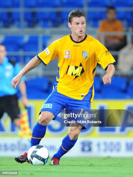 Jason Culina of United controls the ball during the round 20 A-League match between Gold Coast United and the Perth Glory at Skilled Park on December...