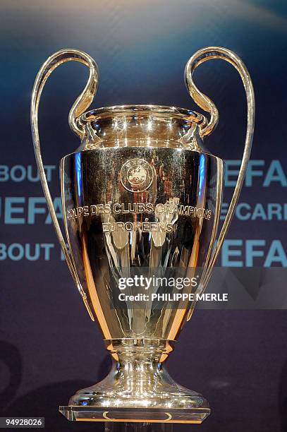 Photo taken on December 18, 2009 in Nyon, shows the UEFA Champions League Trophy during the draw. AFP PHOTO / PHILIPPE MERLE