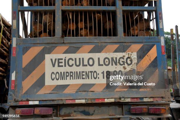 signage: long vehicle - valeria del cueto stock pictures, royalty-free photos & images
