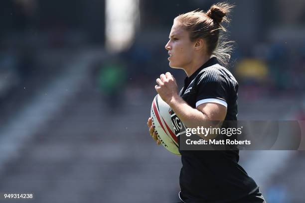 Michaela Blyde of New Zealand runs with the ball on day one of the HSBC Women's Rugby Sevens Kitakyushu Pool match between New Zealand and Japan at...
