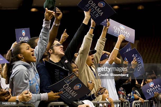 Supporters of Senator Barack Obama of Illinois, Democratic presidential candidate, cheer during a campaign rally in Jacksonville, Florida, U.S., on...