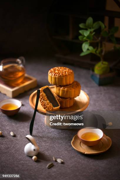 mid autumn festival mooncake and tea still life. - mooncake stock pictures, royalty-free photos & images