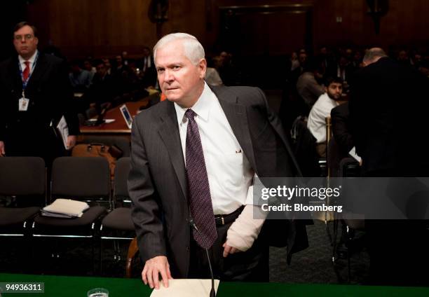 Robert Gates, U.S. Secretary of defense, arrives for a Senate Armed Services Committee hearing in Washington, D.C., U.S., on Tuesday, Jan. 27, 2009....