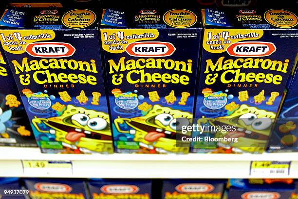 Packages of Kraft Foods Inc.'s Macaroni & Cheese sit on a grocery store shelf in Glenview, Illinois, U.S., on Wednesday, Feb. 4, 2009. Kraft Foods...