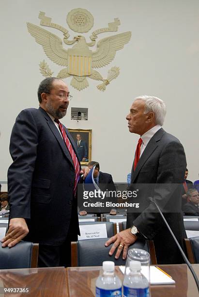 Angelo Mozilo, chief executive officer of Countrywide Financial Corp., right, speaks with Richard Parsons, chairman of Time Warner Inc., before a...
