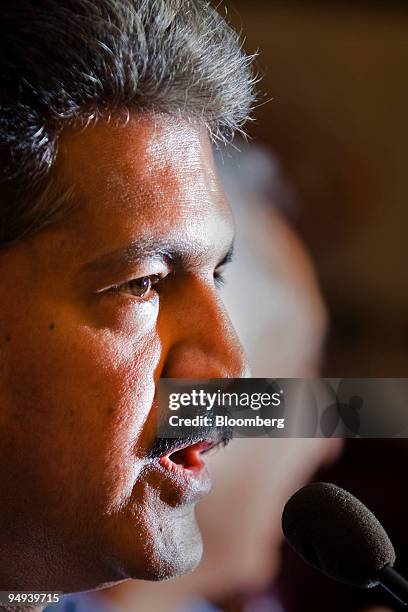 Anand Mahindra, chairman of Tech Mahindra Ltd., speaks during a news conference in Mumbai, India, on Monday, April 13, 2009. Tech Mahindra won the...