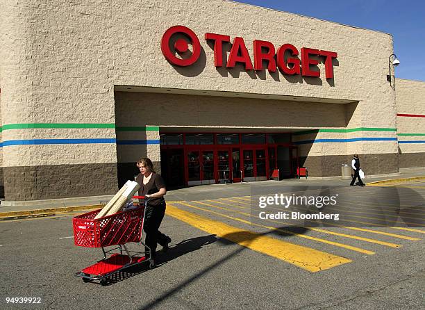 Target Raleigh Target Credit Card Photos and Premium High Res Pictures - Getty Images