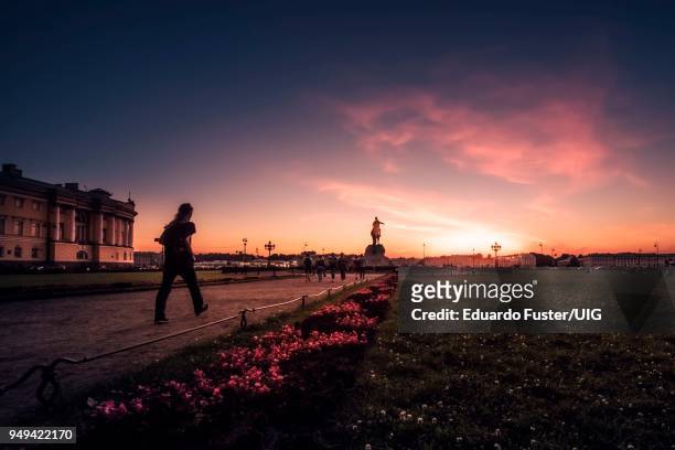 aleksandrovsky park with the bronze horseman, equestrian statue of peter the great in saint petersburg sunset - peter the great statue stock pictures, royalty-free photos & images