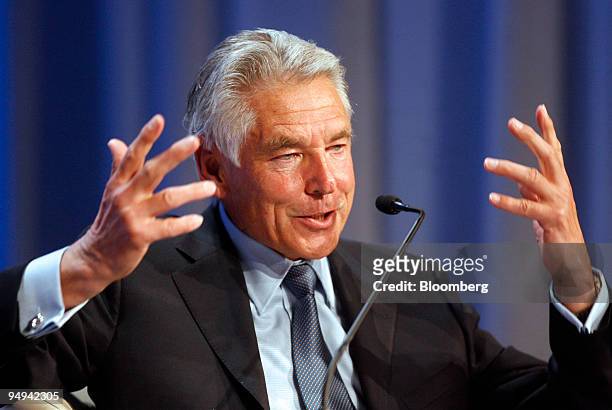 Peter Brabeck-Letmathe, chairman of Nestle SA, speaks at the World Economic Forum in Davos, Switzerland, on Wednesday, Jan. 28, 2009. This year's...