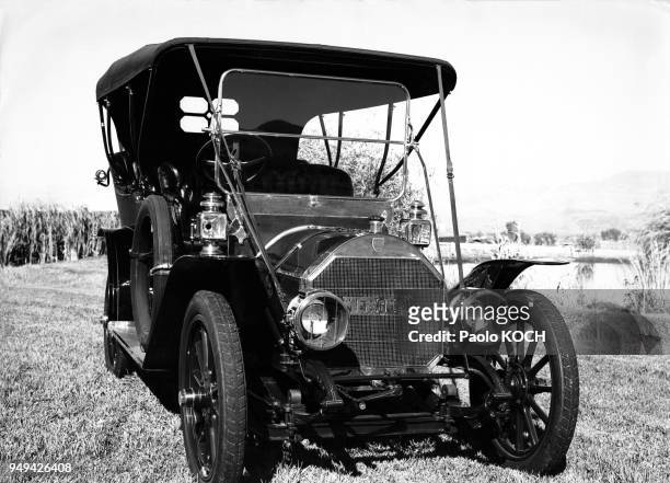 Voiture Mercer Touring de 1910 de la Mercer Automobile Company, provenant de la Harrah's Automobile Collection à Reno, dans le Nevada, aux Etats Unis.