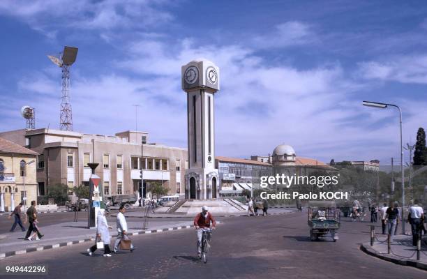 Place de la grande Horloge dans le quartier du City Center à Homs, Syrie.