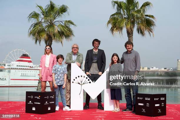 Actors Mariam Hernandez, Alejandro Serrano, Leo Harlem, director Dani de la Orden, Stephanie Gil and Salvi Reina attend 'El Mejor Verano de mi Vida'...