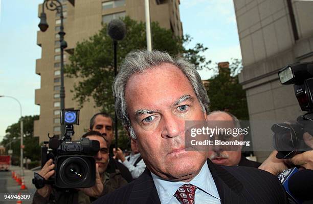 Marc Dreier, founder of Dreier LLP, exits federal court following a hearing in New York, U.S., on Monday, May 11, 2009. Dreier, the New York law firm...