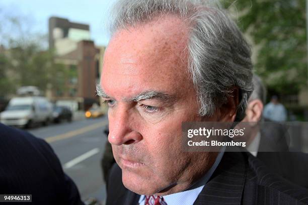 Marc Dreier, founder of Dreier LLP, exits federal court following a hearing in New York, U.S., on Monday, May 11, 2009. Dreier, the New York law firm...