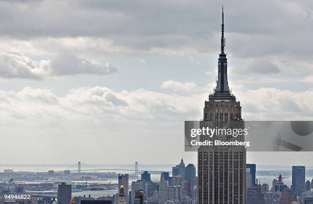 The Verrazano-Narrows Bridge, left, stands in the distance of the Empire State Building in New York, U.S., on Thursday, Feb. 12, 2009. Manhattan...