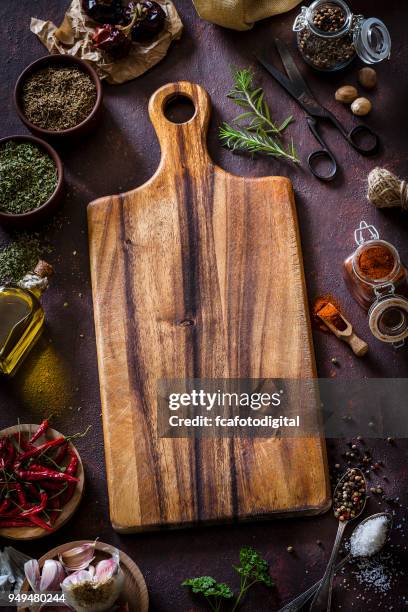 cooking: cutting board with ingredients and spices - chopping board from above stock pictures, royalty-free photos & images