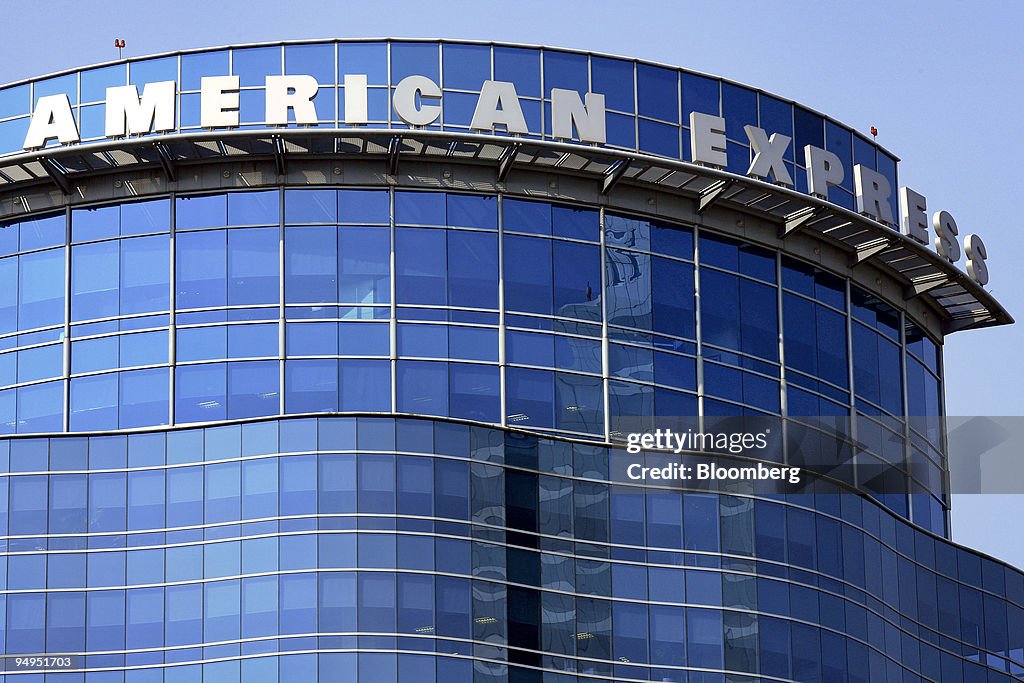 The American Express building stands along Avenue Reforma in