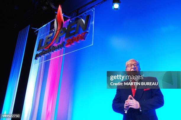 France's far-right Front national party's president and presidential candidate Jean-Marie Le Pen, delivers a speech during a meeting 25 March 2007 in...