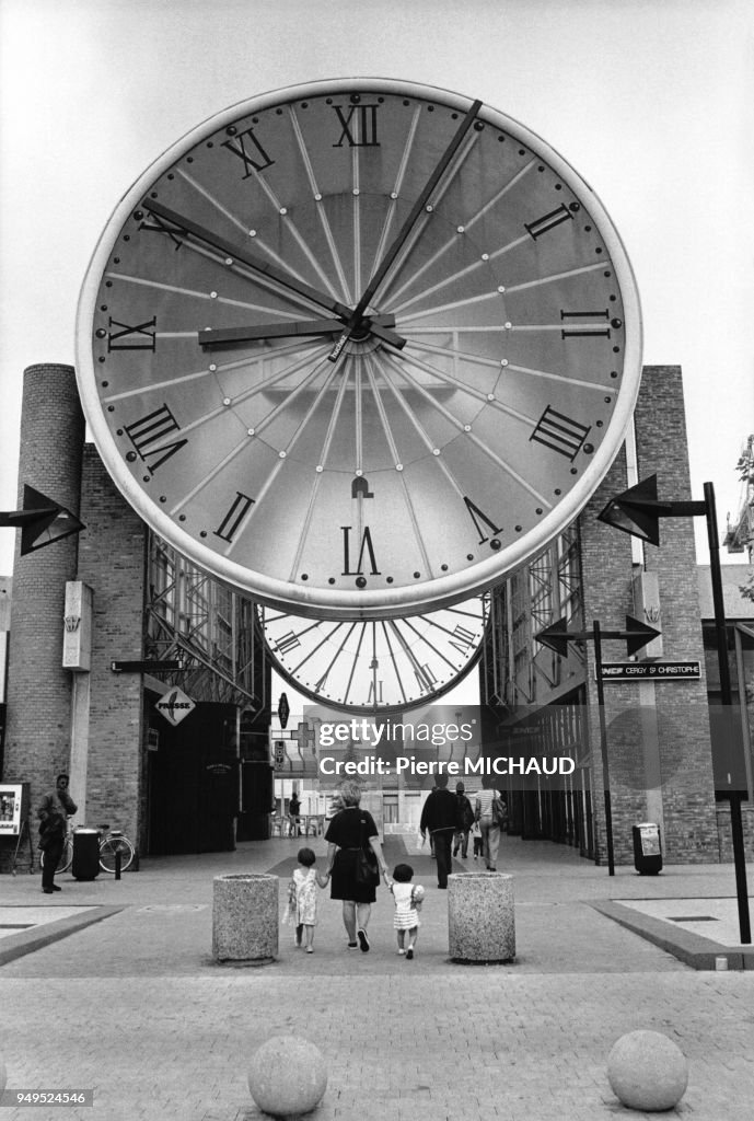 Horloge de la gare de Cergy-Saint-Christophe