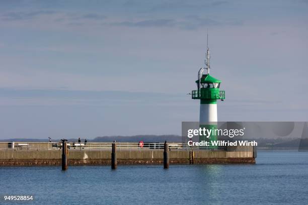 lighthouse, travemuende, luebeck, luebeck bay, schleswig-holstein, germany - travemuende stock pictures, royalty-free photos & images