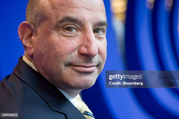 Henry Rosenwach 36 Andrew Rosenwach Stock Photos, High-Res Pictures, and Images - Getty ...