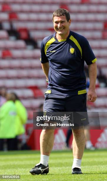 Burton Albion manager Nigel Clough takes part in a game of volleys with his staff before the Sky Bet Championship match between Sunderland and Burton...