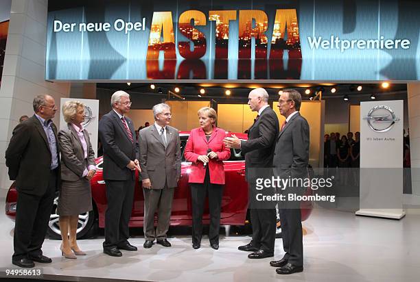 From left to right: Klaus Franz, chairman of the Opel workers' council, Petra Roth, mayor of Frankfurt, Roland Koch, prime minister of the German...