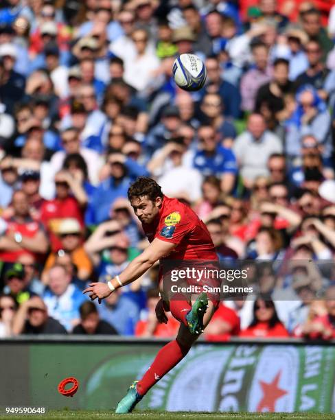 Dublin , Ireland - 21 April 2018; Leigh Halfpenny of Scarlets kicks a penalty during the European Rugby Champions Cup Semi-Final match between...