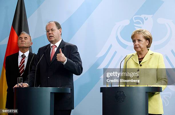 Issing Issing Photos and Premium High Res Pictures - Getty Images