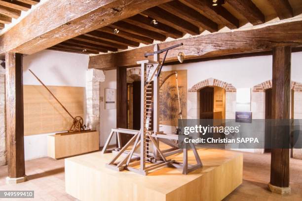 Reproduction d'une invention de Léonard de Vinci dans le château du Clos Lucé à Amboise, en Indre-et-Loire, France.