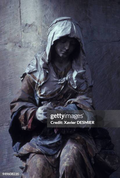 Statue de la ?Vierge de Douleur? dans l'église Saint-Pantaléon à Troyes, dans l'Aube, en France.