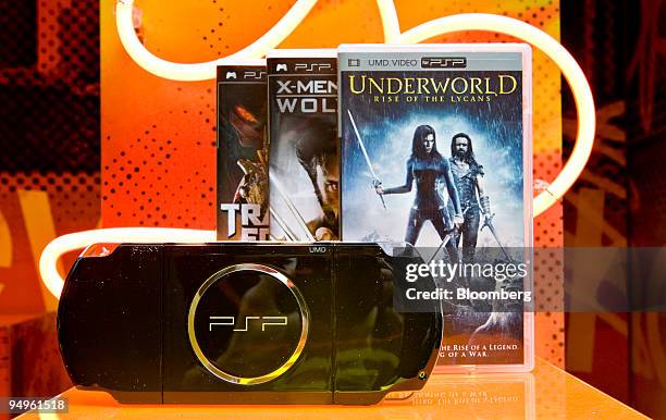 Psp Store Display 205 Psp Games Stock Photos, High-Res Pictures, and Images - Getty Images