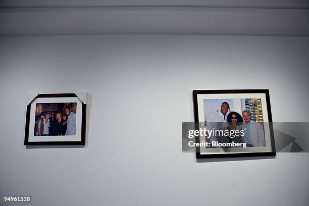 Michael Strahan, a former New York Giants defensive lineman, appears in photographs hanging in the apartment of Marc Dreier, founder of the law firm...