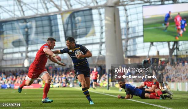 Dublin , Ireland - 21 April 2018; Rob Kearney of Leinster is tackled by Scott Williams of Scarlets during the European Rugby Champions Cup Semi-Final...
