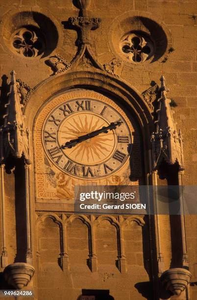 Détail de la tour de l'Horloge à Aix-en-Provence, dans les Bouches-du-Rhône, France.