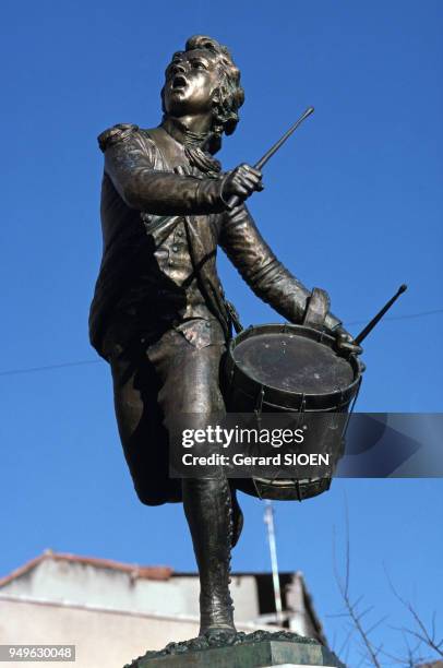 Le monument au Tambour d'Arcole, à Cadenet, dans le Vaucluse, France.