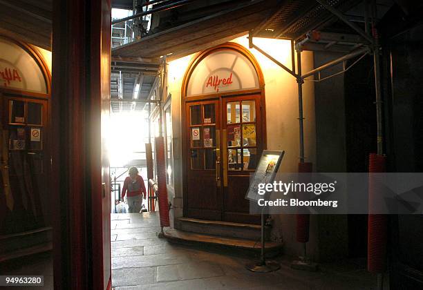 The exterior of William Alfred Abitbol's restaurant ''Alfred'' stands in Paris, France, on Tuesday, June 23, 2009. Like everything else in Paris, a...