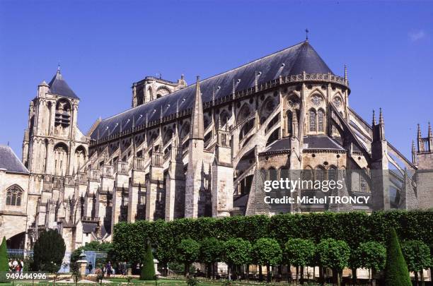 Le chevet de la cathédrale Saint-Étienne de Bourges, dans le Cher, France.