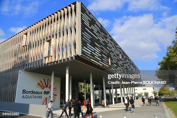 Ali R Inp 739 Inp The Stock Photos, High-Res Pictures, and Images - Getty Images