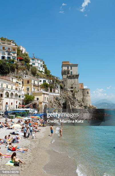 holiday-makers on the beach, fishing town cetara, amalfi coast, campania, italy - cetara fotografías e imágenes de stock