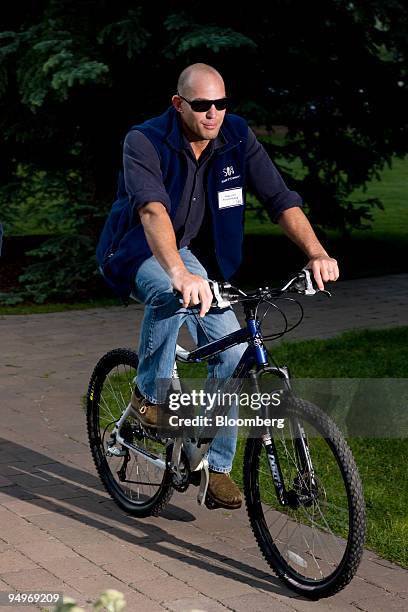 Alex Von Furstenberg, chief investment officer for Arrow CApital Management LLP, arrives for a morning session during the Allen & Co. Media and...